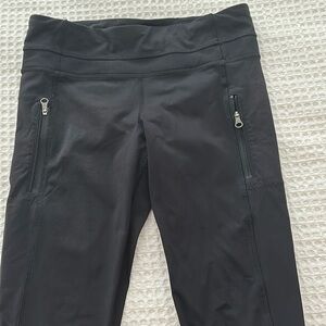 Lululemon leggings with mesh- size4